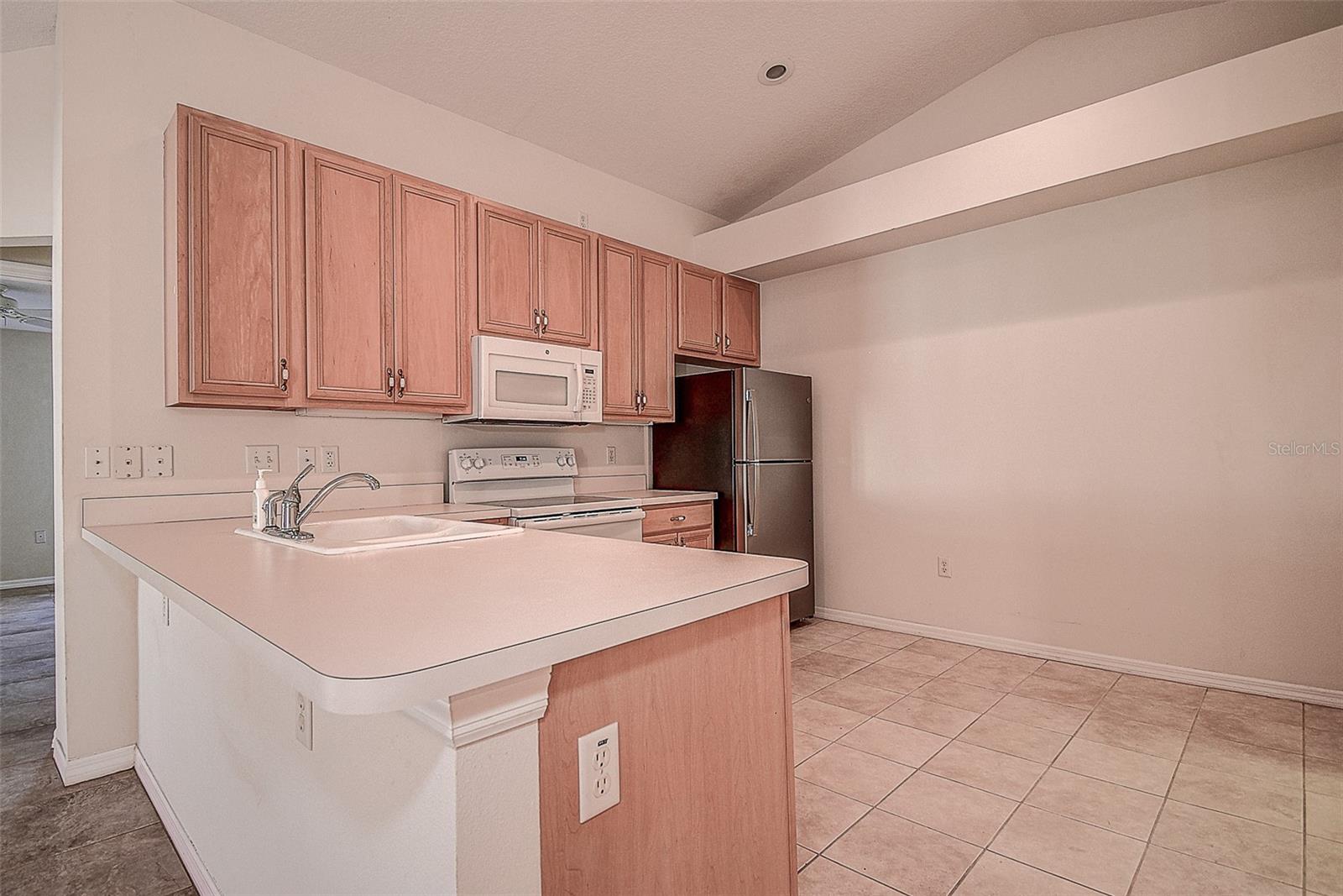 TAMPA BAY GOLF TENNIS CLUB PH 03A - Residential