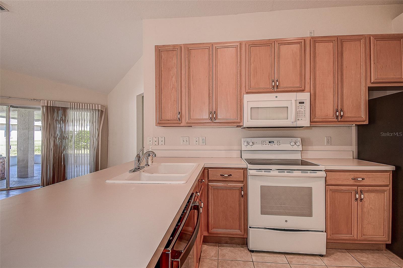 TAMPA BAY GOLF TENNIS CLUB PH 03A - Residential