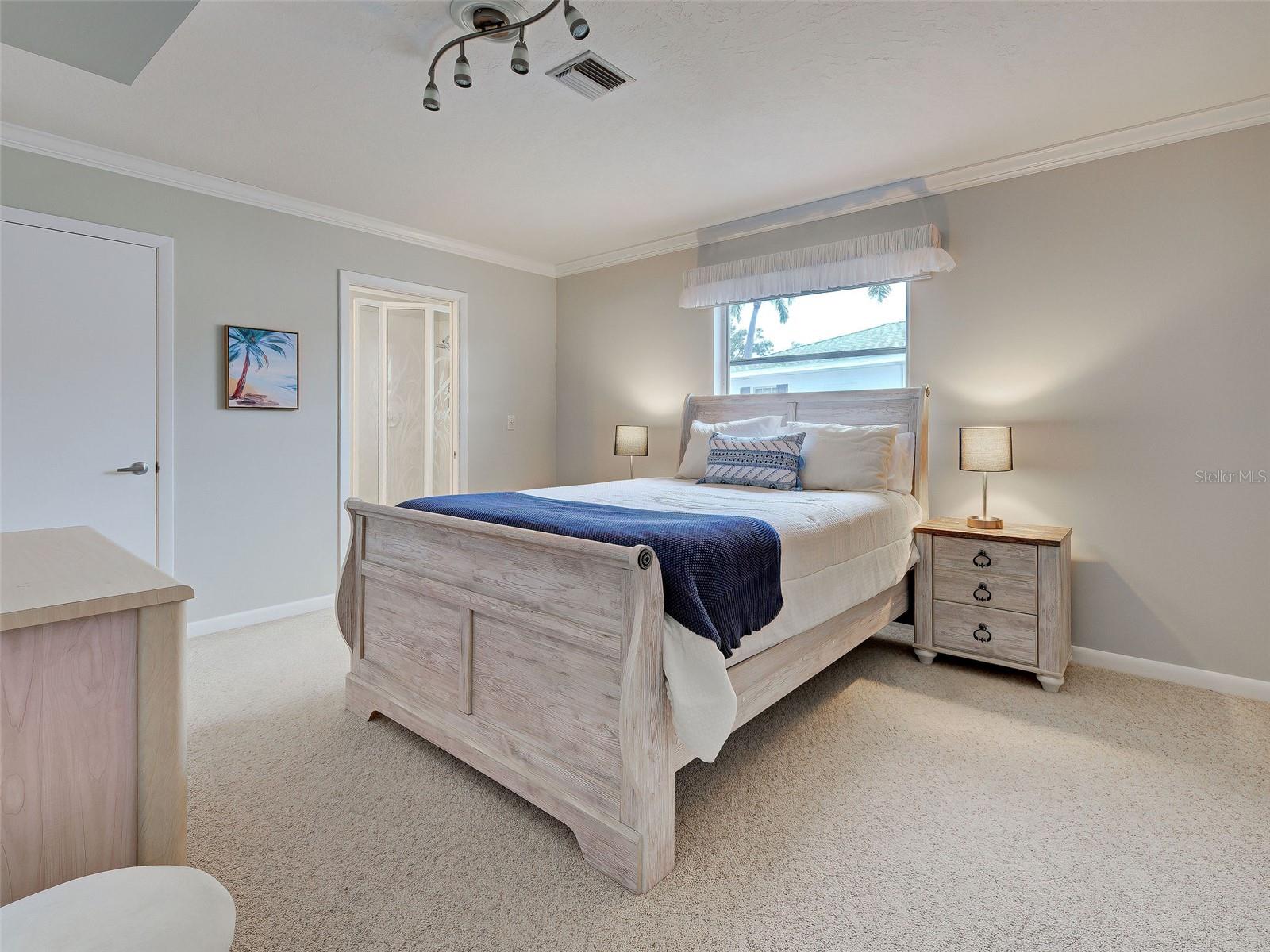 SOUTH VENEZIA PARK - Residential