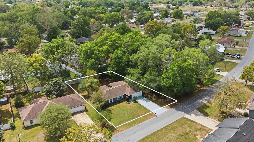 Photo of 46 Teak Run, Ocala, FL 34472 (MLS # OM720625)