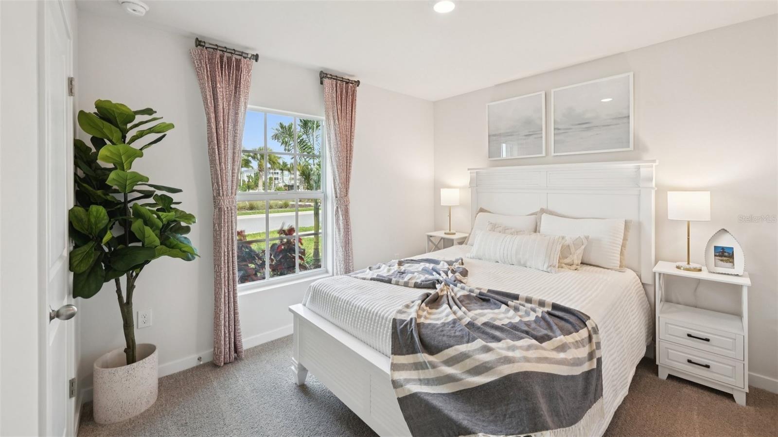 COVE AT WEST PORT - Residential