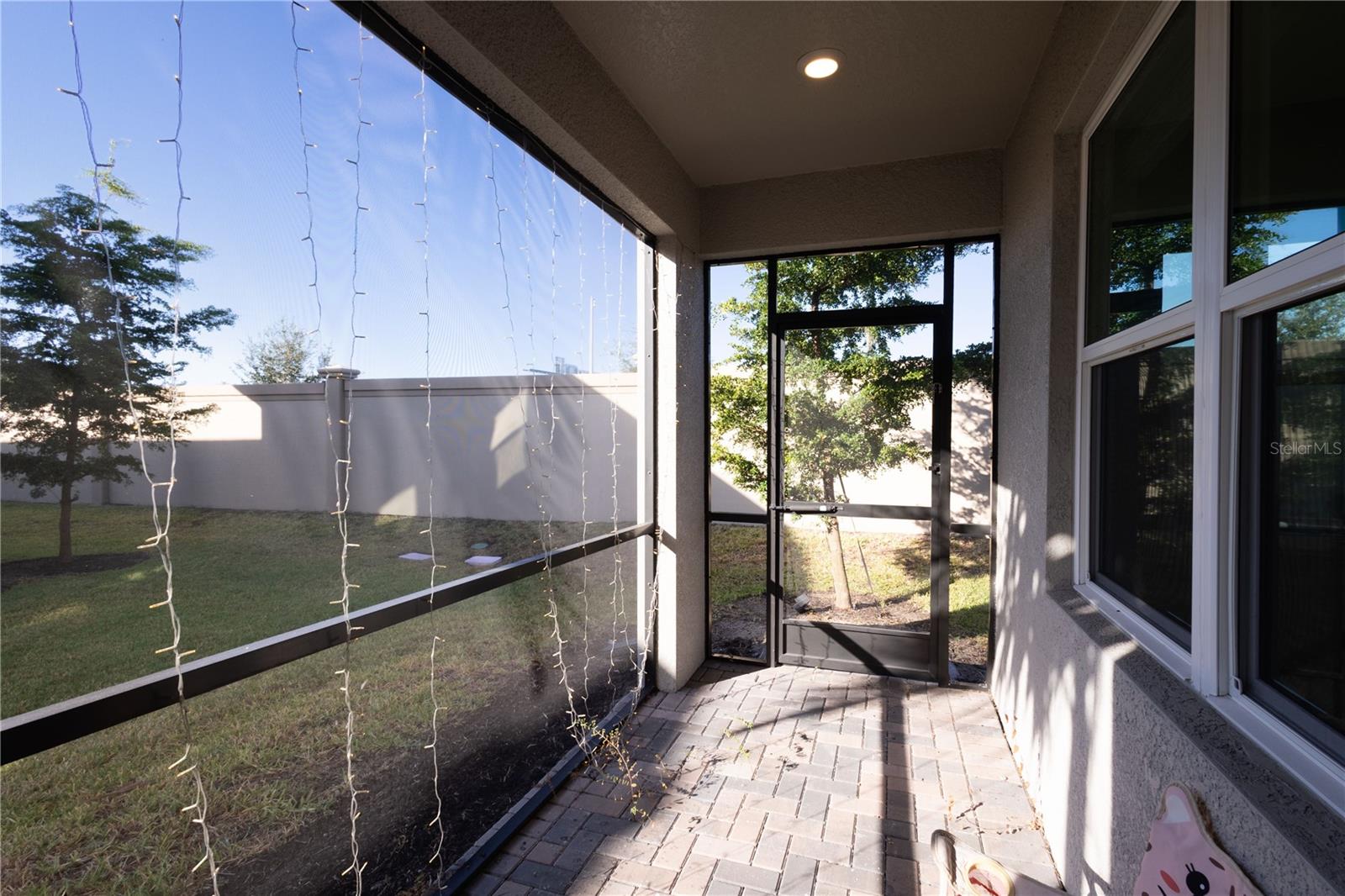 TREVESTA PH IIIC & IIID - Residential Lease