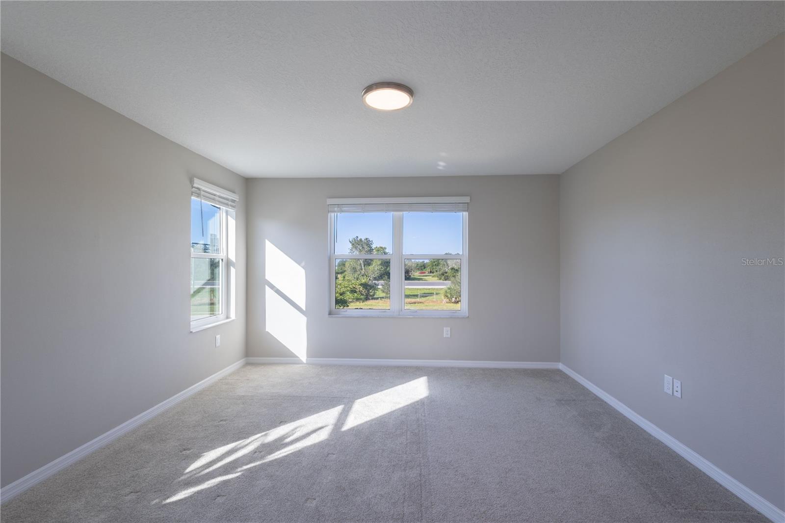 TREVESTA PH IIIC & IIID - Residential Lease