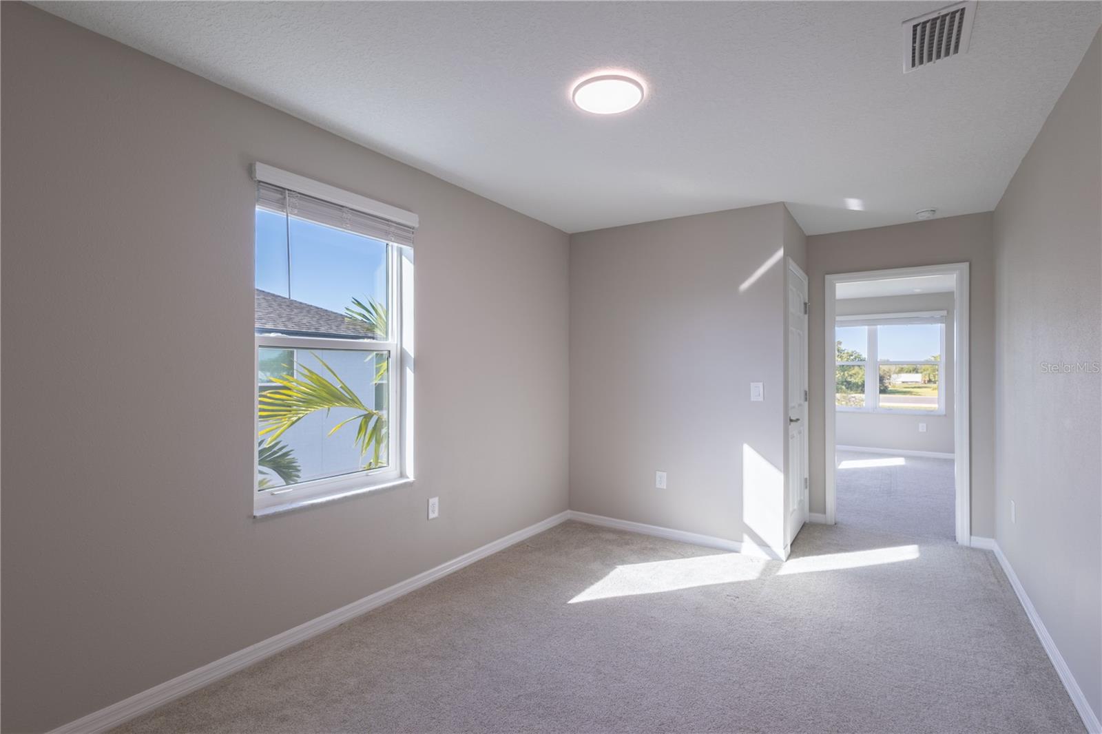 TREVESTA PH IIIC & IIID - Residential Lease