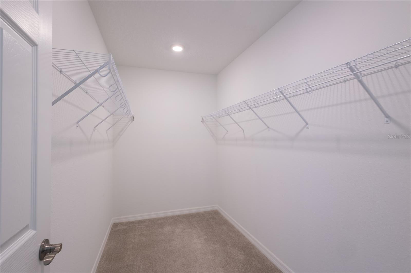 TREVESTA PH IIIC & IIID - Residential Lease