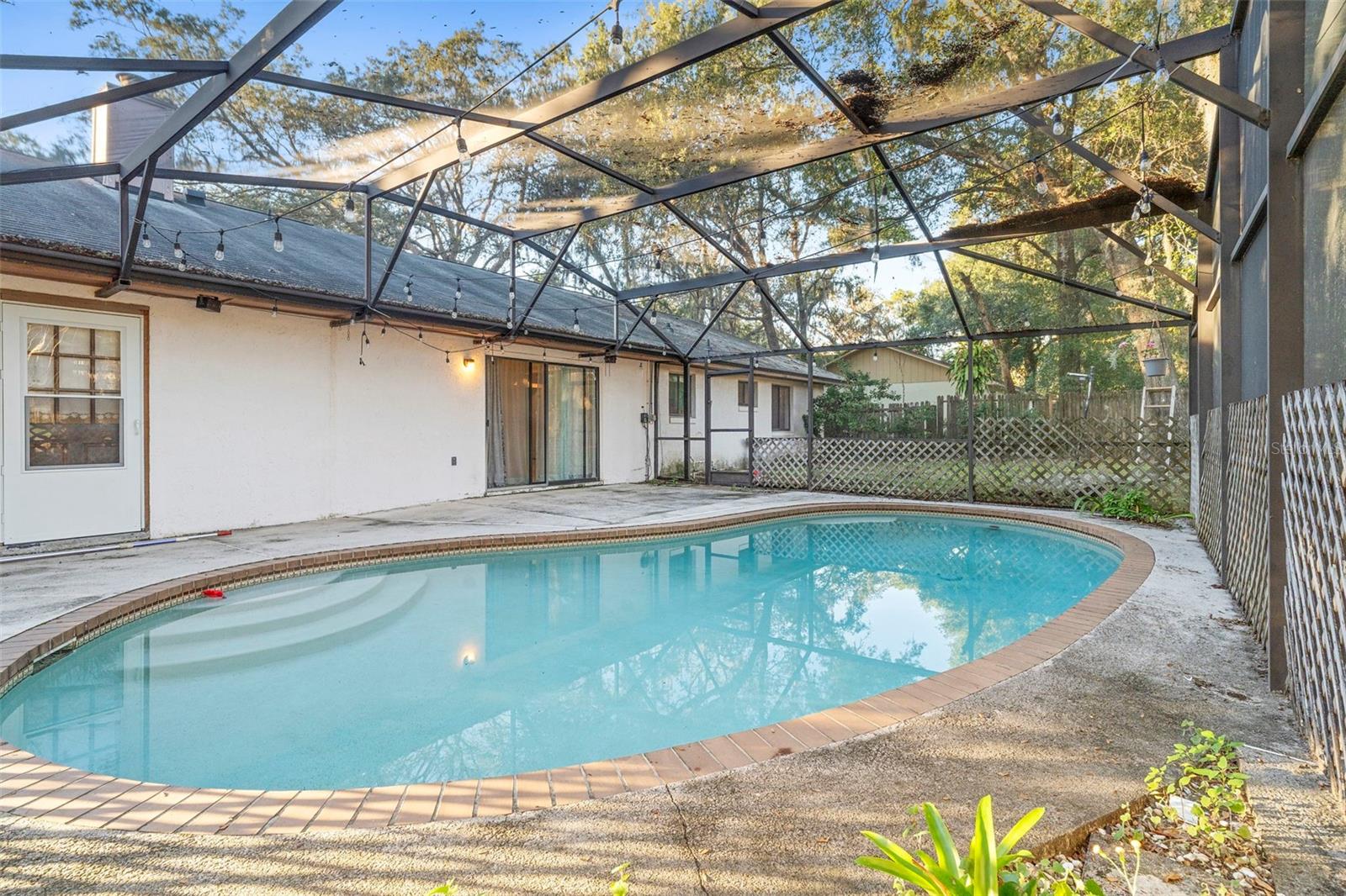 MAGNOLIA VILLAGE - Residential