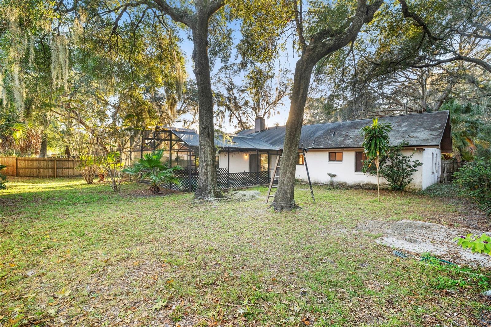 MAGNOLIA VILLAGE - Residential