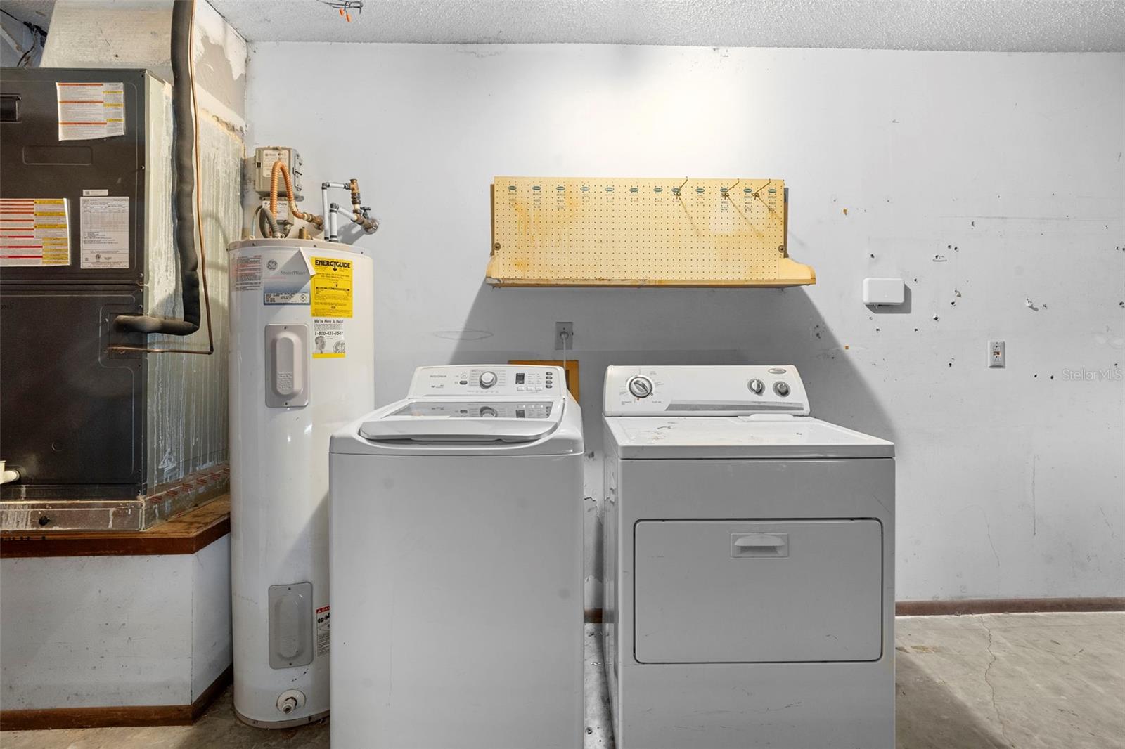 MAGNOLIA VILLAGE - Residential