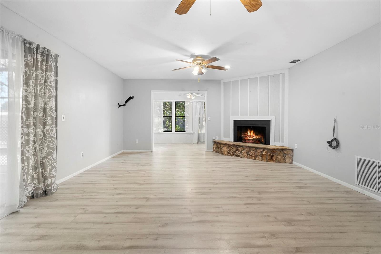 MAGNOLIA VILLAGE - Residential