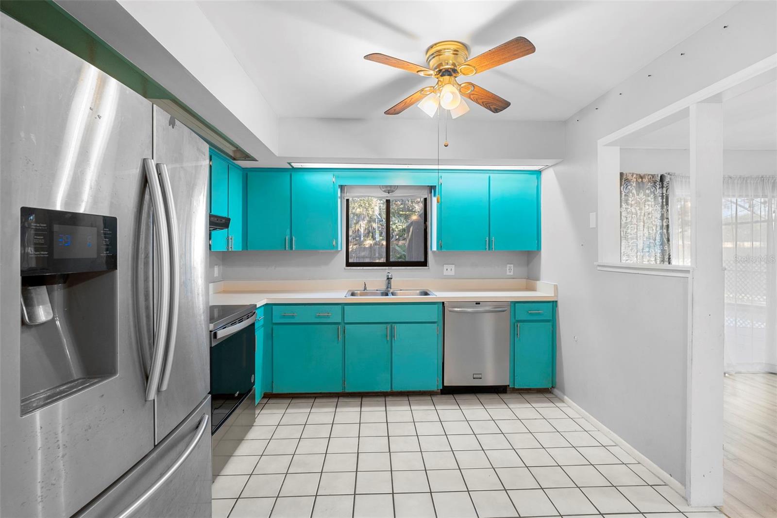 MAGNOLIA VILLAGE - Residential