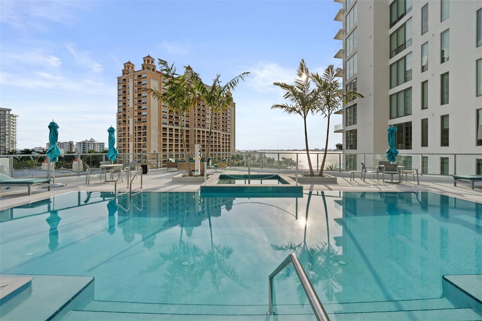301 QUAY COMMONS 1204