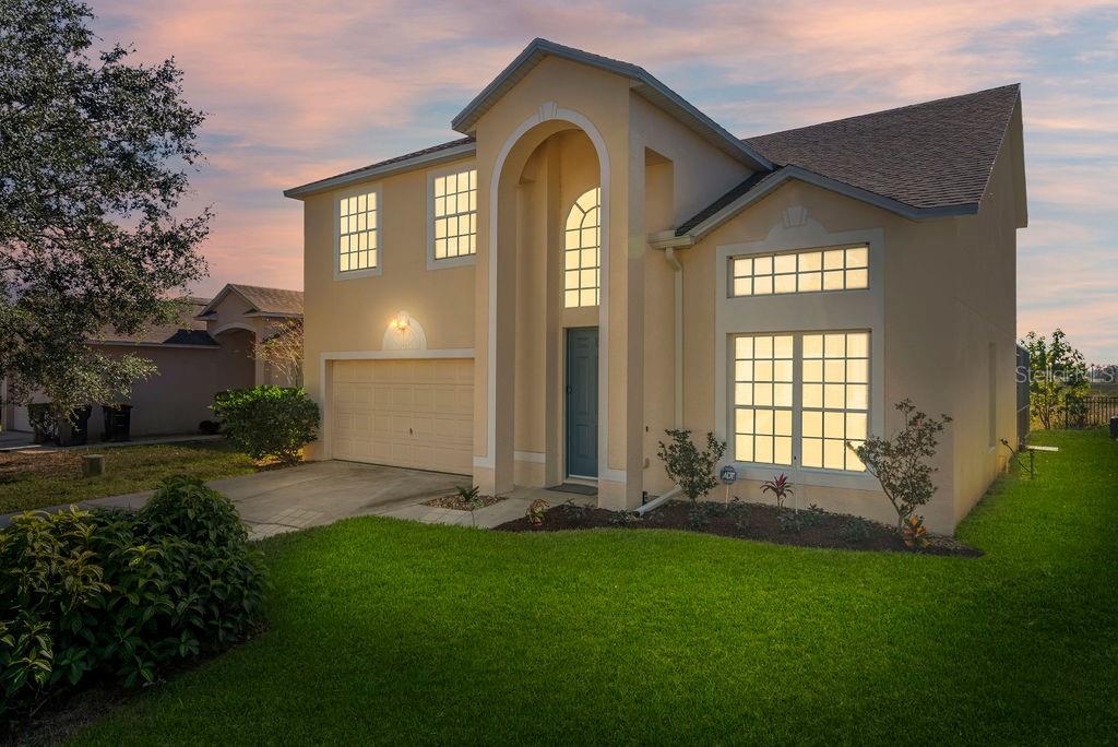 Welcome to this stunning 4-bedroom, 3-bathroom, 2-story home with a private pool, perfectly situated in the highly sought-after gated community of Sunset Ridge. From the moment you step inside, you’re greeted by a bright and spacious great room with an open floor plan designed for both relaxation and entertaining.
The first floor features a versatile second living space connected to the kitchen and dinette area, along with a conveniently located guest bedroom. Upstairs, you’ll find three additional bedrooms, including a luxurious master suite with plenty of natural light.
Step outside through the sliding glass doors to your own private pool oasis with no rear neighbors, offering ultimate privacy and tranquility. With a roof replaced in 2022, no carpet throughout, and plenty of upgrades, this home is truly move-in ready.
Located just minutes from shopping, dining, theme parks, and major highways, this home perfectly balances comfort, style, and convenience. Whether you’re looking for a primary residence, vacation retreat, or investment opportunity, this property checks every box.
Don’t miss your chance to own this gem in Sunset Ridge—schedule your private showing today!