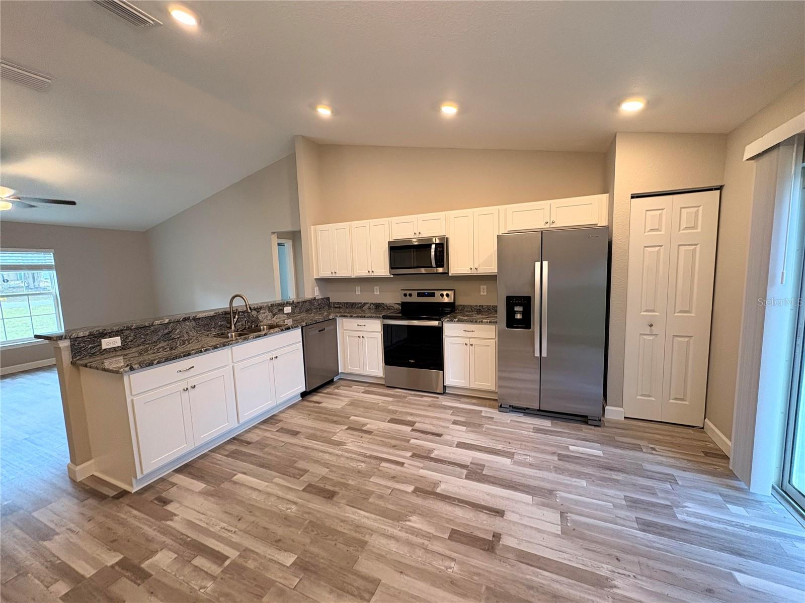 MARION OAKS 03 - Residential