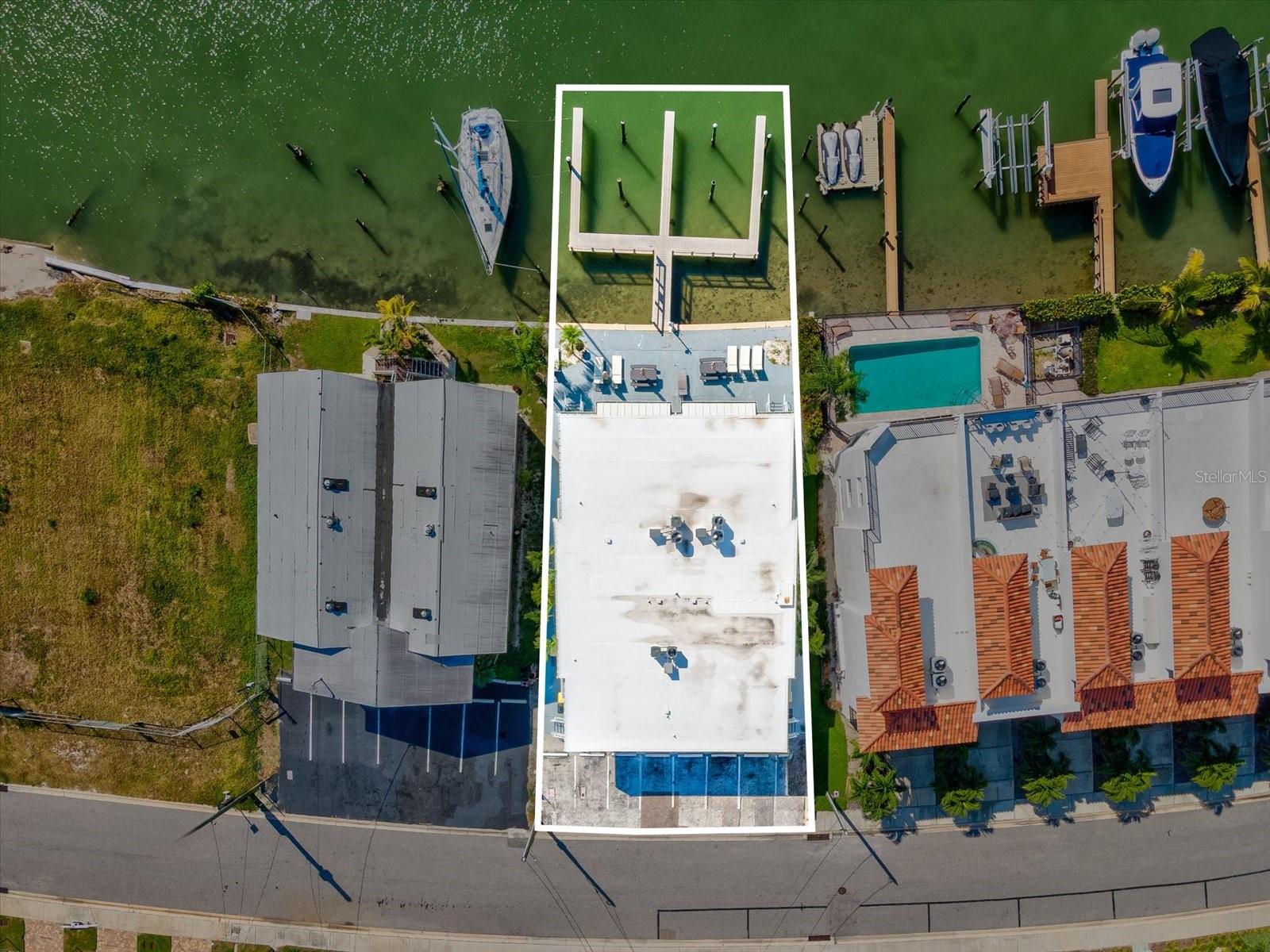 BAYSIDE SUB 2 - Residential Lease