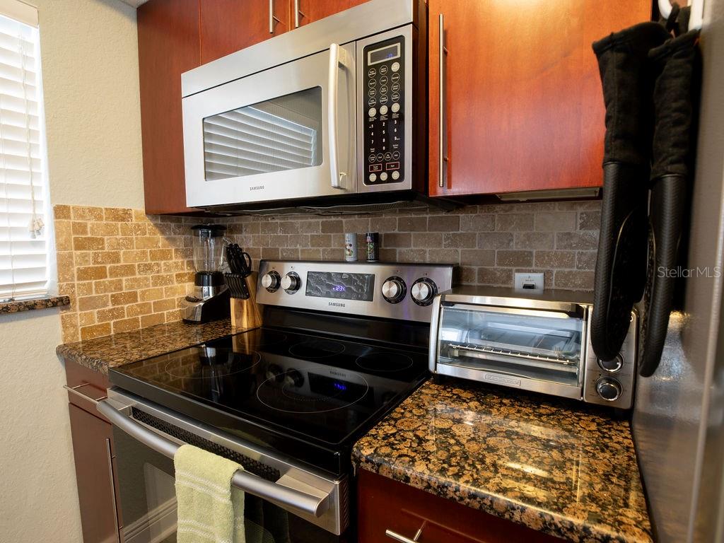 BAYSIDE SUB 2 - Residential Lease