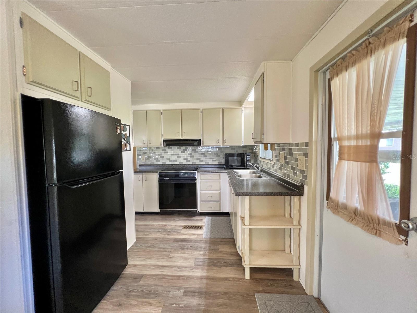 HAWTHORNE AT LEESBURG A COOP - Residential