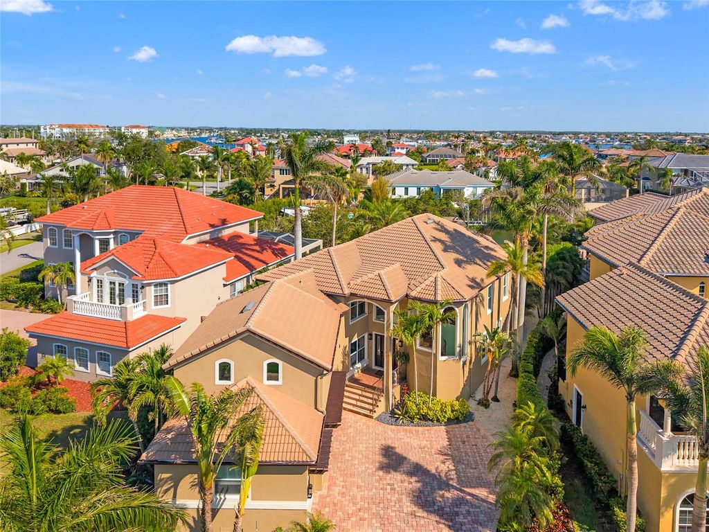 Photo of 6315 Marbella Boulevard, Apollo Beach, FL 33572 (MLS # TB8375338)