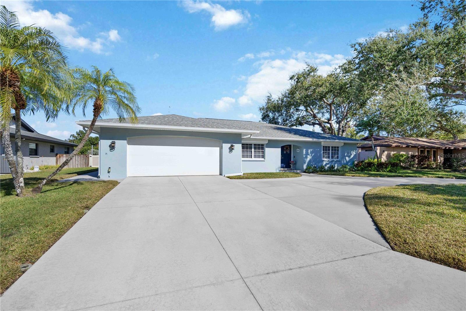 4388 PASADENA CIRCLE