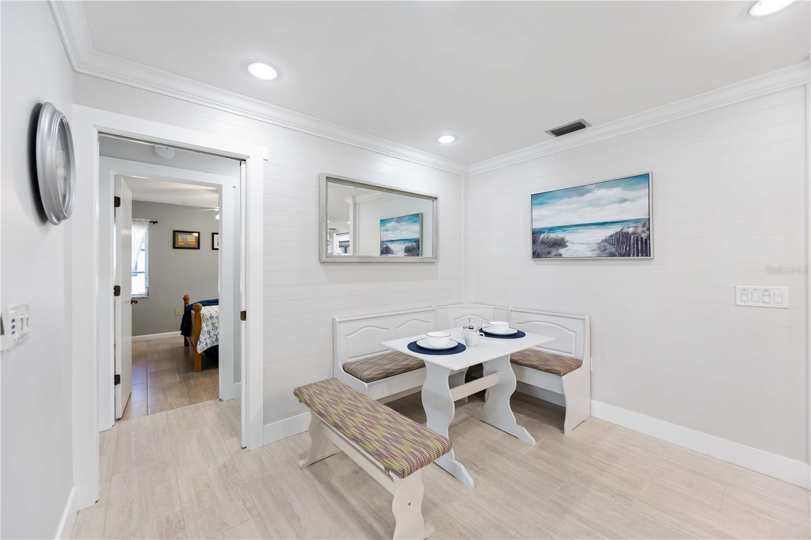 FOREST LAKES SOUTH - Residential