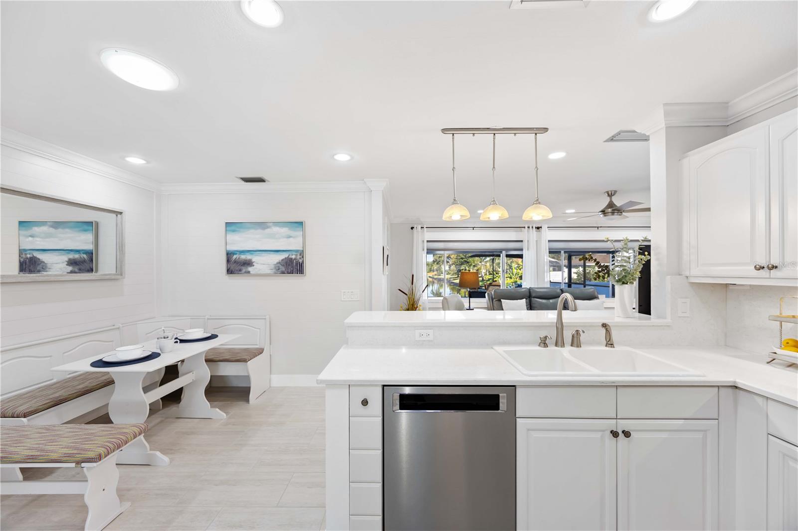 FOREST LAKES SOUTH - Residential