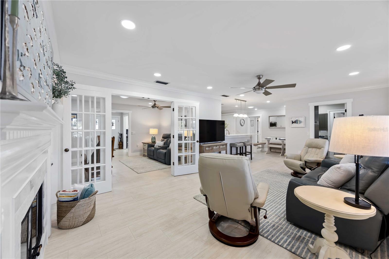 FOREST LAKES SOUTH - Residential