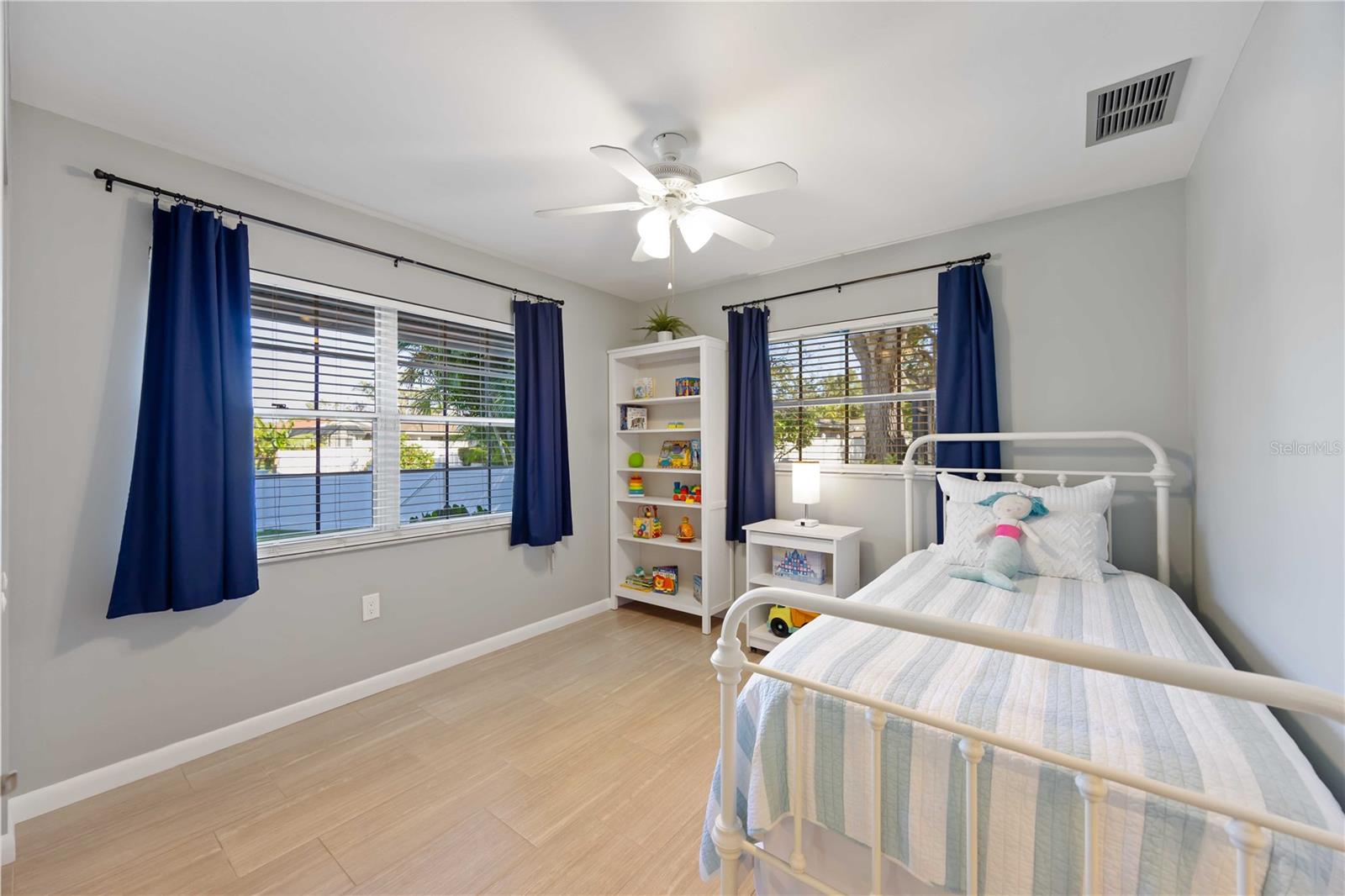 FOREST LAKES SOUTH - Residential