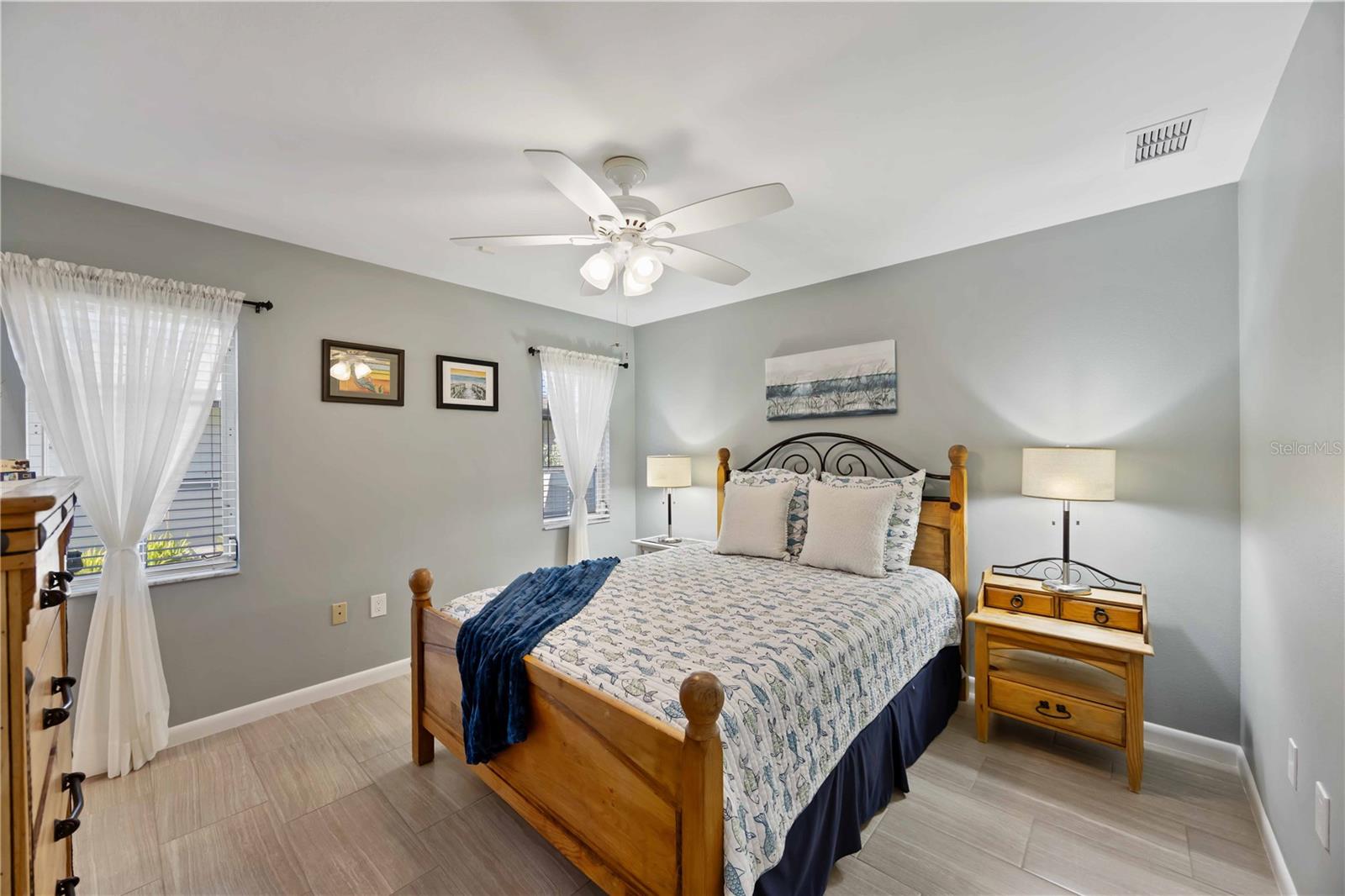 FOREST LAKES SOUTH - Residential