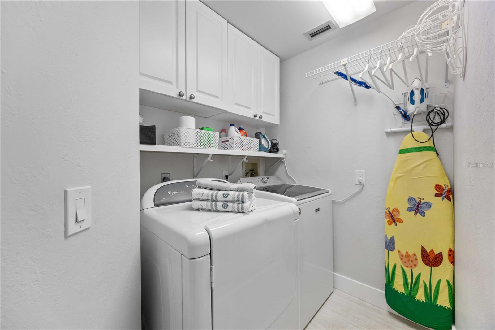 FOREST LAKES SOUTH - Residential