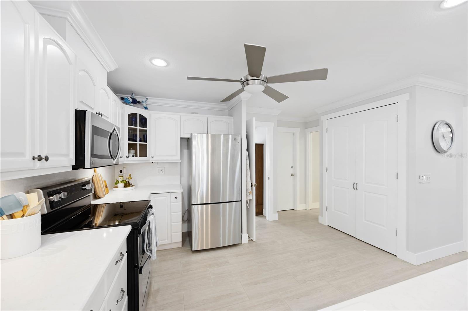 FOREST LAKES SOUTH - Residential