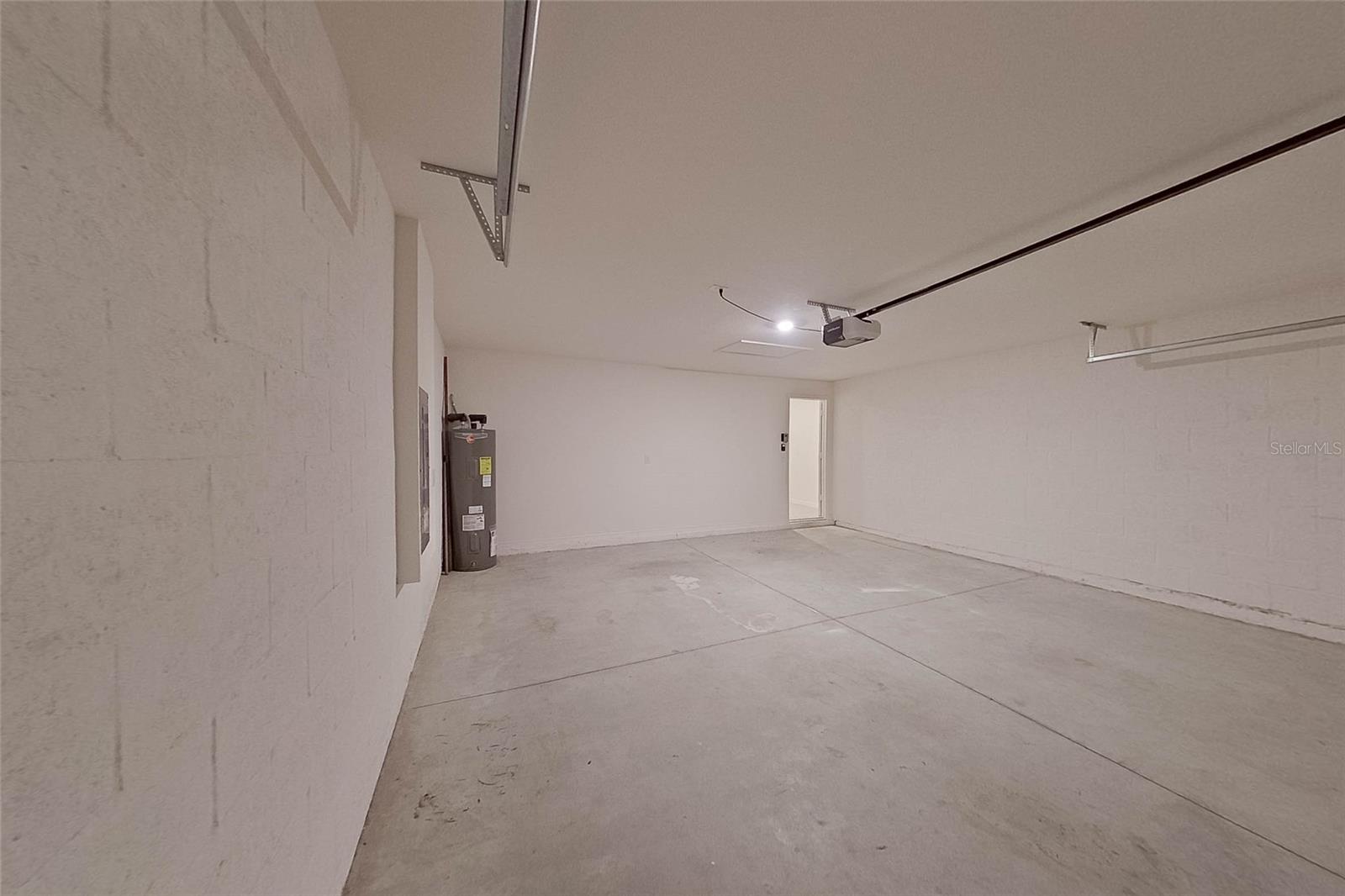 SPRING RIDGE - Residential Lease