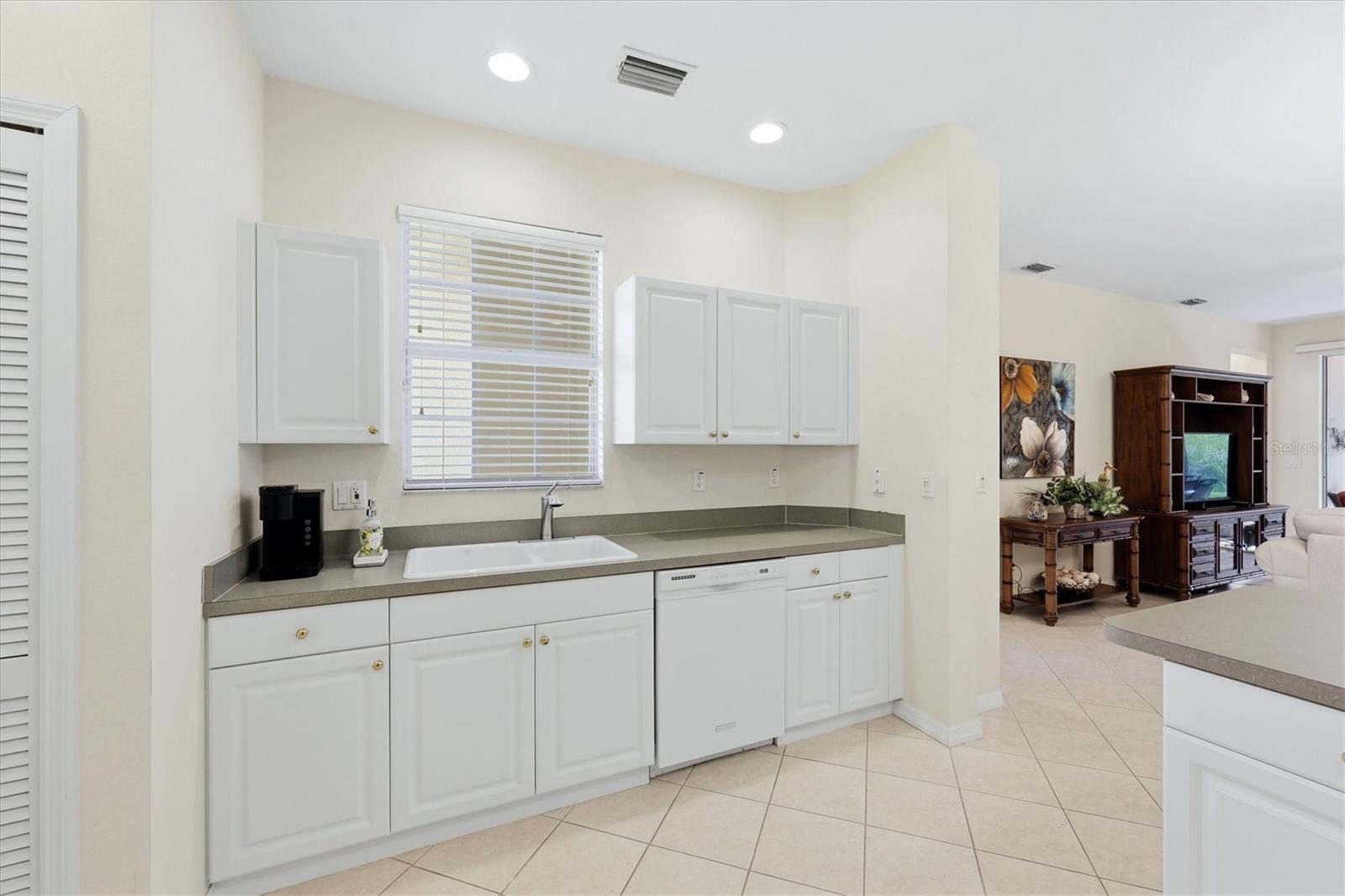 LAKESIDE PLANTATION - Residential