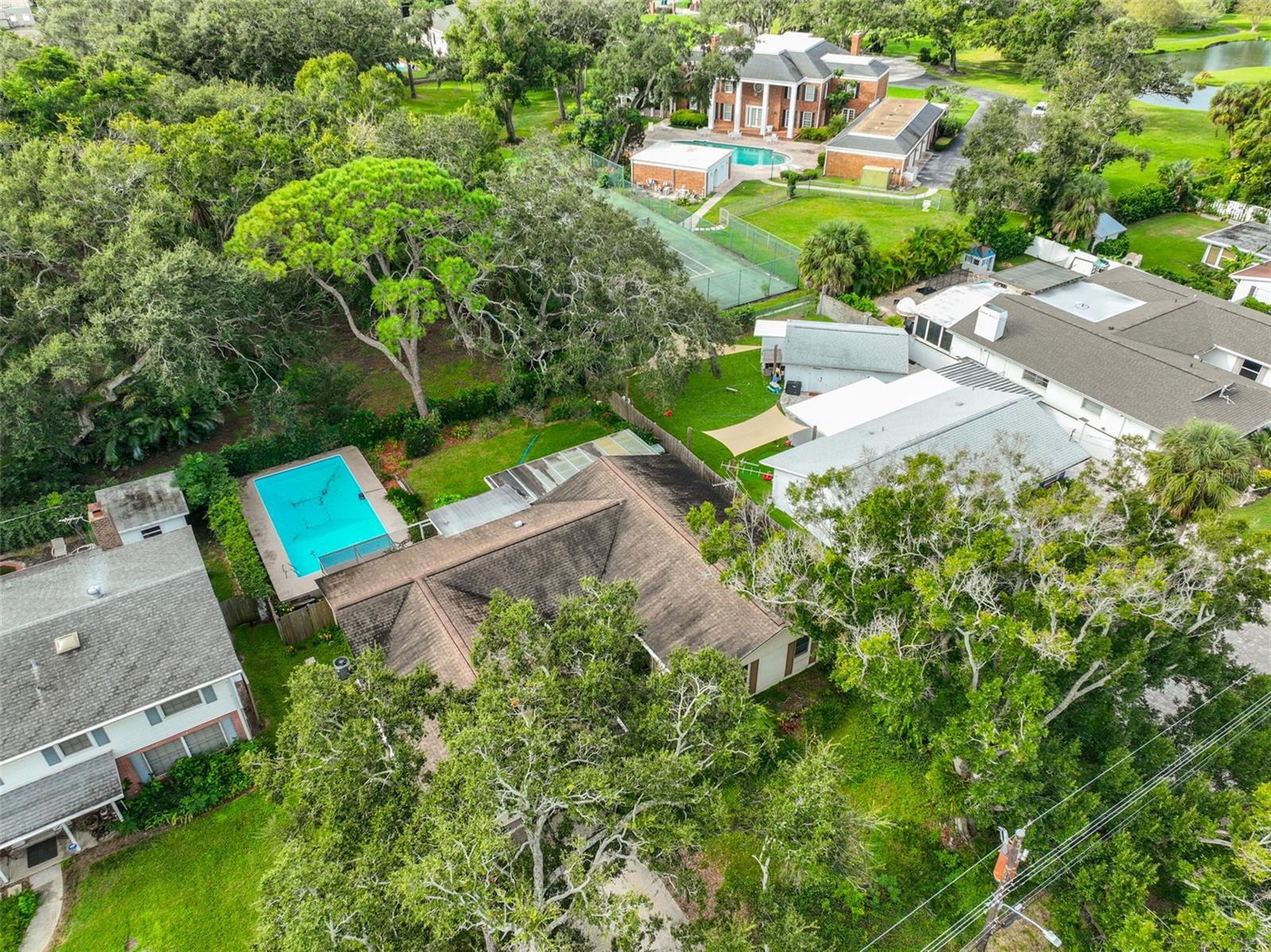 HENDERSON BEACH - Residential