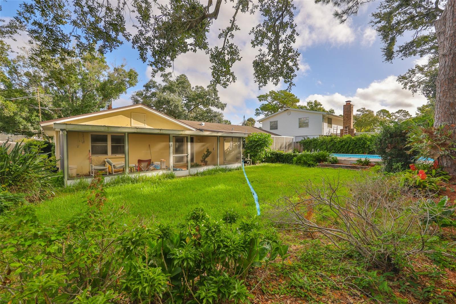 HENDERSON BEACH - Residential