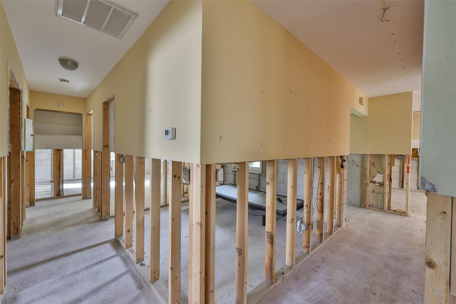 HENDERSON BEACH - Residential