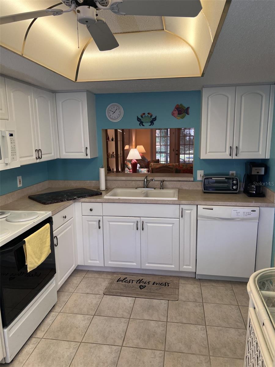 113 PINE HOLLOW DRIVE 113