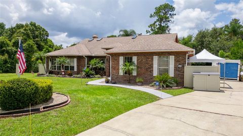 A home in DEBARY