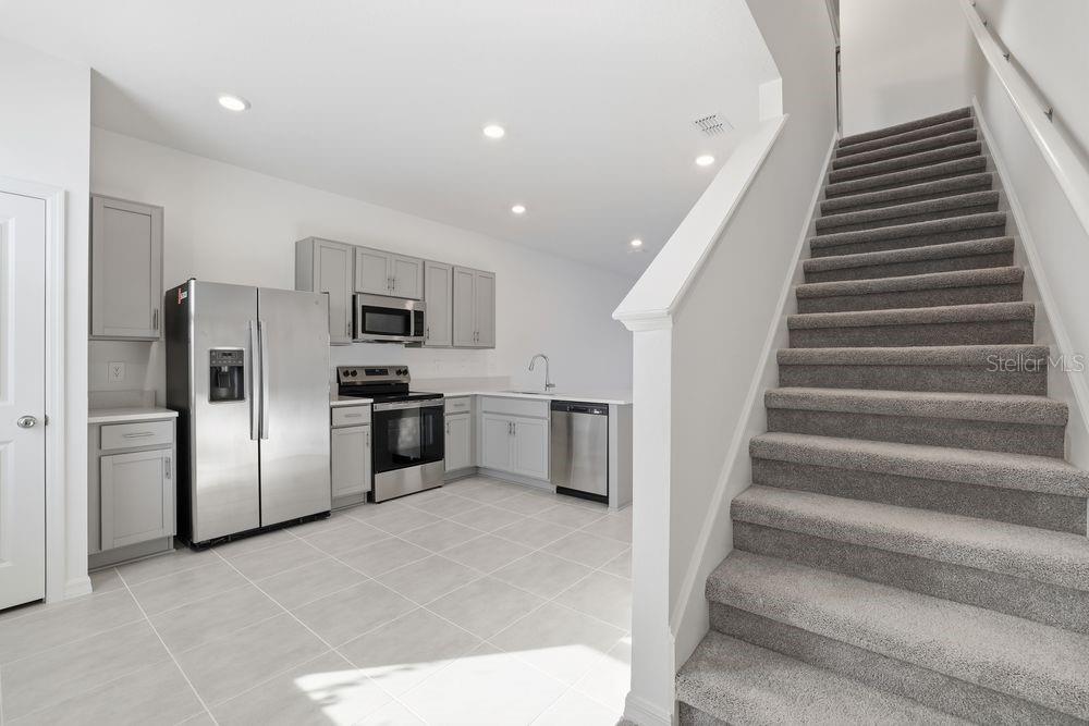 THE TOWNS AT FIRETHORN - Residential