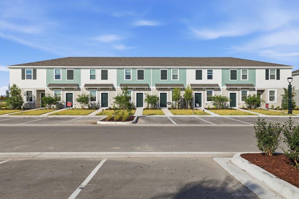 THE TOWNS AT FIRETHORN - Residential