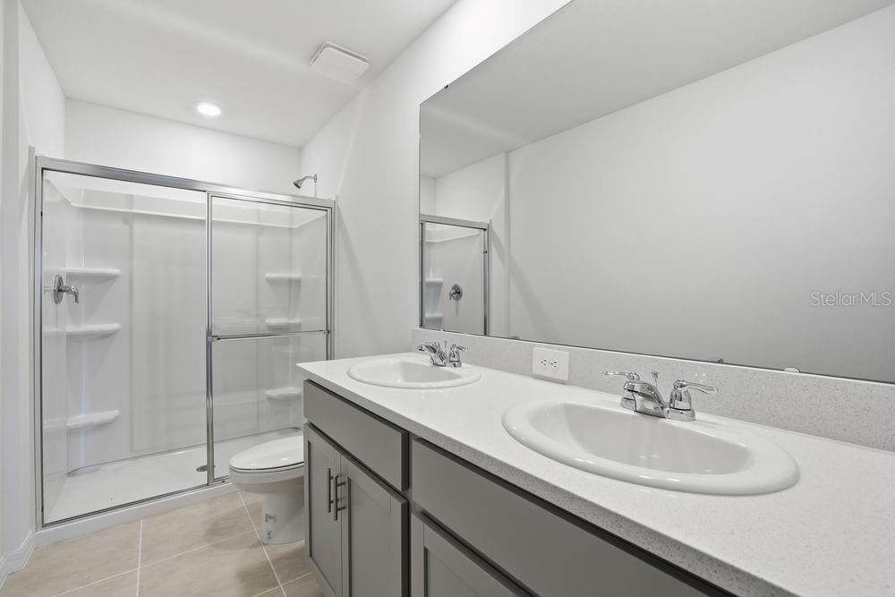 THE TOWNS AT FIRETHORN - Residential