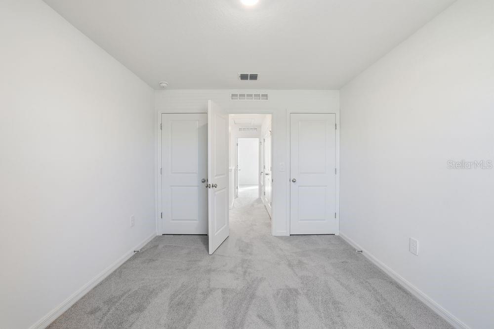 THE TOWNS AT FIRETHORN - Residential