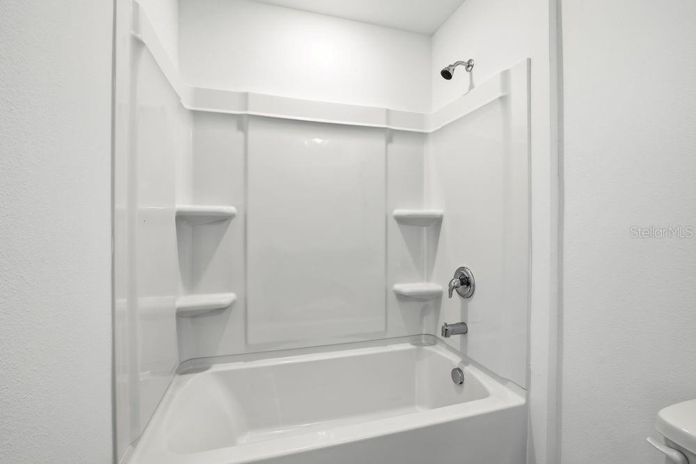 THE TOWNS AT FIRETHORN - Residential