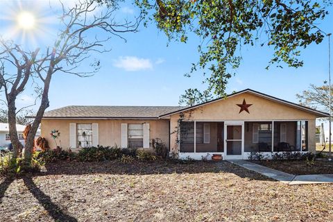 629 N 7TH STREET LAKE WALES FL 33853