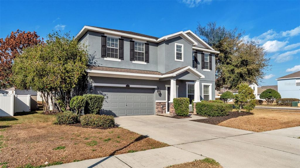 Photo of 3202 Magnolia Garden Drive, Plant City, FL 33567 (MLS # TB8478573)