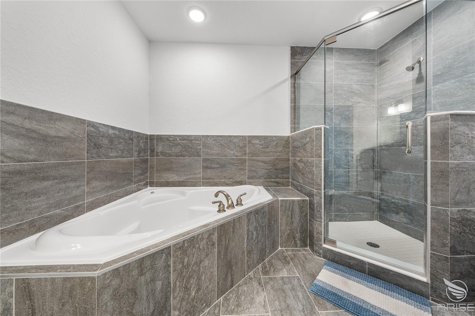 RIVERWALK AT CORONADO ISLAND BLDG 1 - Residential