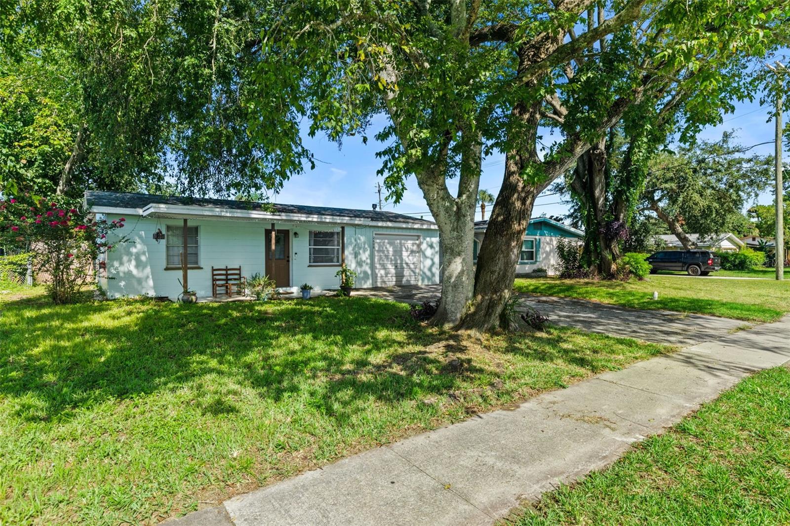 2608 ANASTASIA DRIVE