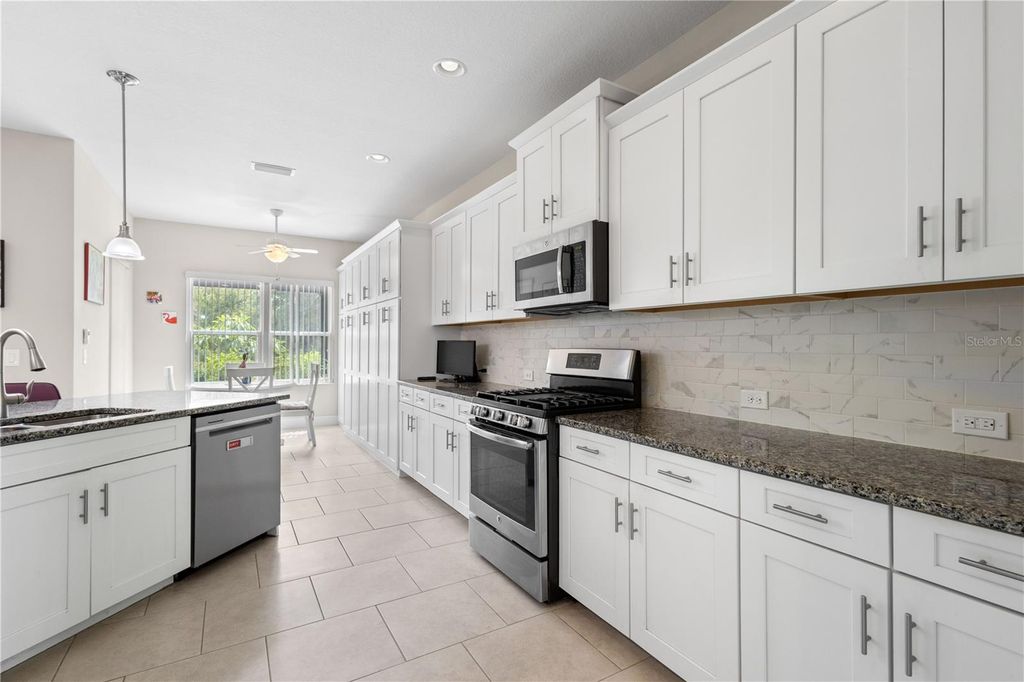 Photo of 12095 Stuart Drive, Venice, FL 34293 (MLS # C7513514)