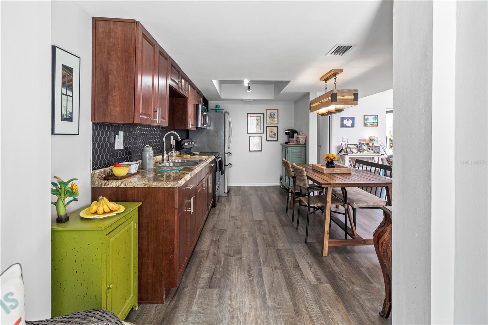 EL CONQUISTADOR VILLAGE 1 SEC 2 - Residential