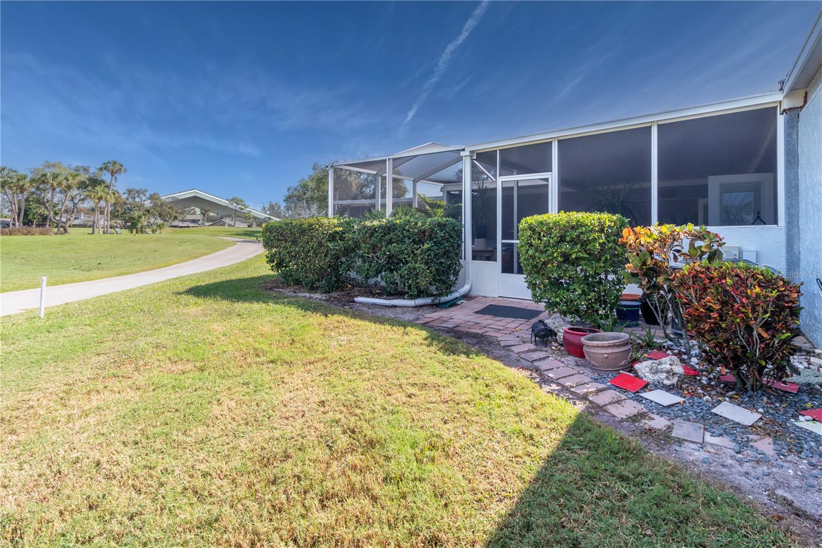 EL CONQUISTADOR VILLAGE 1 SEC 2 - Residential