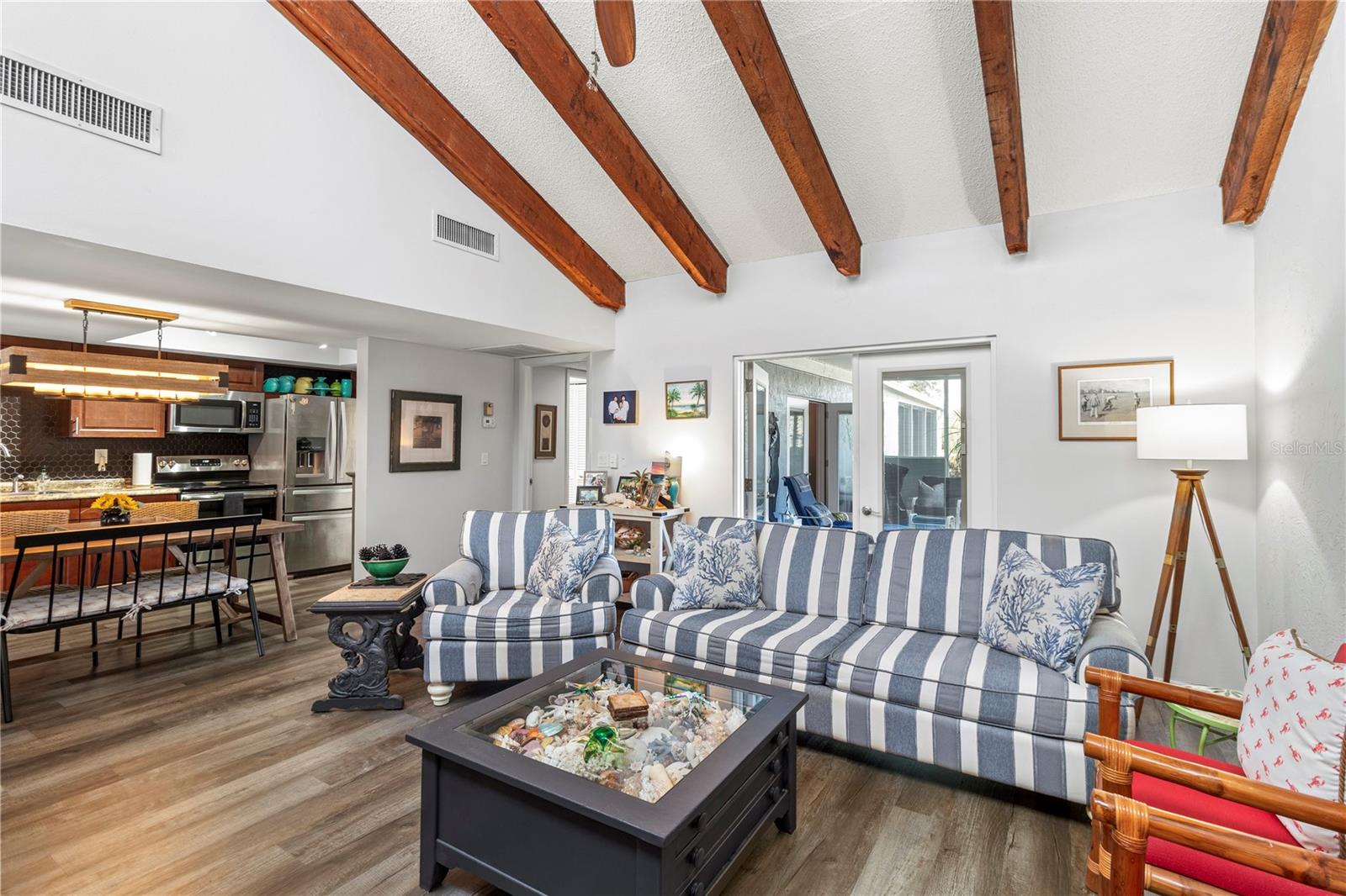 EL CONQUISTADOR VILLAGE 1 SEC 2 - Residential