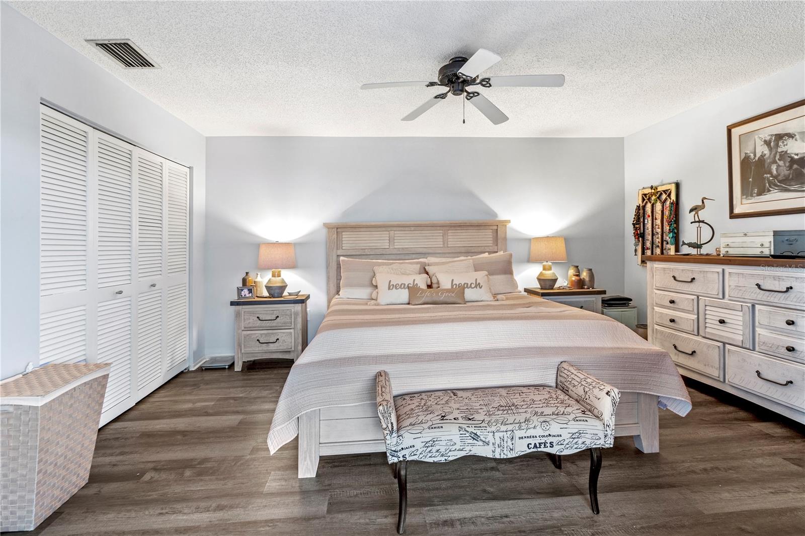 EL CONQUISTADOR VILLAGE 1 SEC 2 - Residential